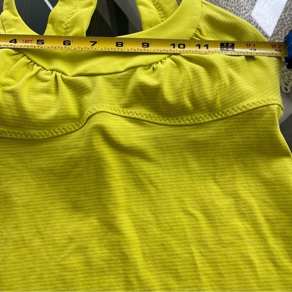 Lululemon Fitted Tank Yellow Stripes Size 6 Yoga Gym Top Sleeveless - Picture 5 of 7